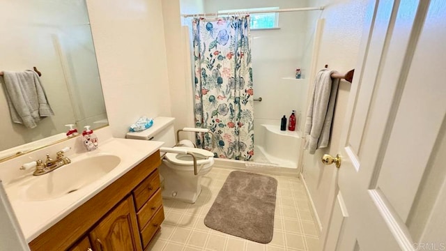 full bathroom with vanity, toilet, and shower / tub combo