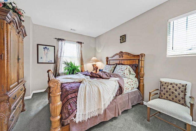 view of carpeted bedroom