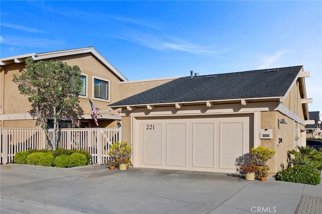 view of front of house featuring a garage