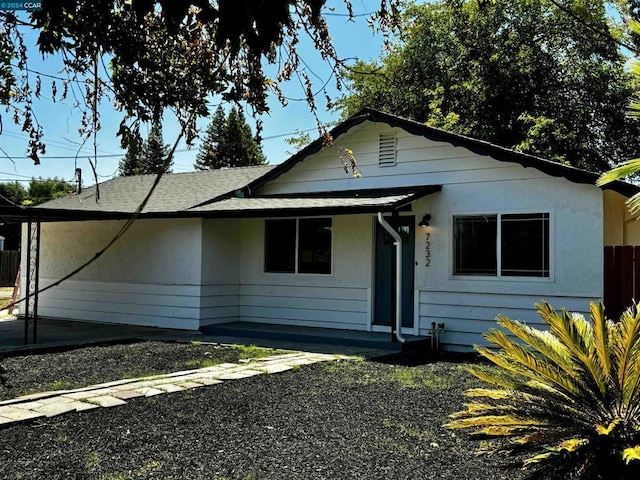 view of front of home