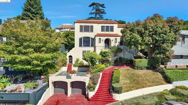 view of mediterranean / spanish home