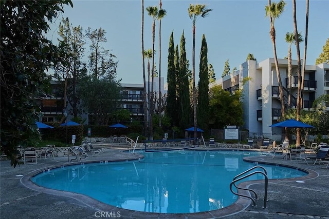 3601 W Hidden Ln Unit 121, Rolling Hills Estates, CA 90274 - community pool with a patio