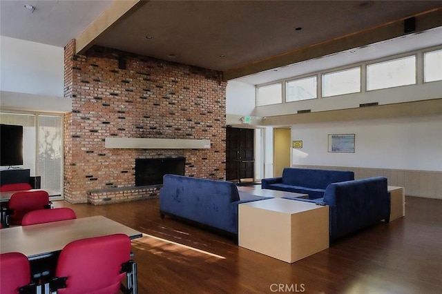 3601 W Hidden Ln Unit 121, Rolling Hills Estates, CA 90274 - lobby featuring a high ceiling