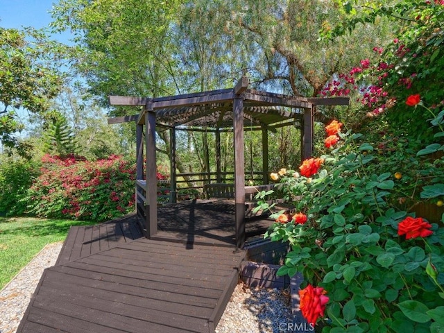 view of wooden deck