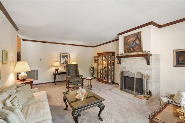 carpeted living room featuring crown molding