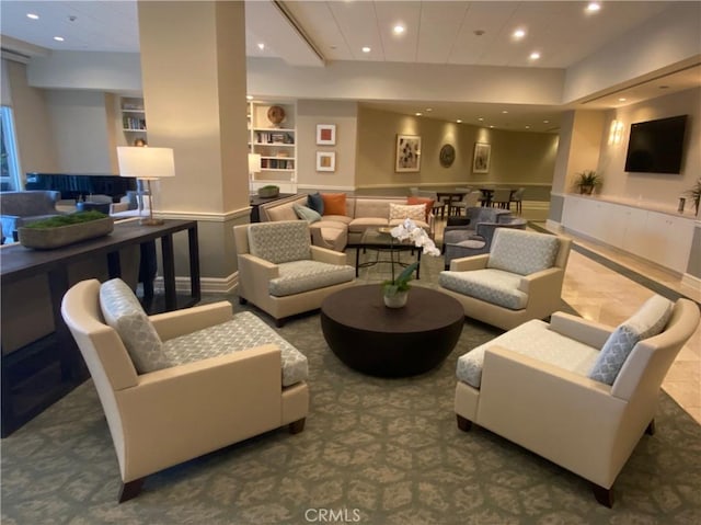 850 E Ocean Blvd Unit 613, Long Beach, CA 90802 - building lobby with recessed lighting