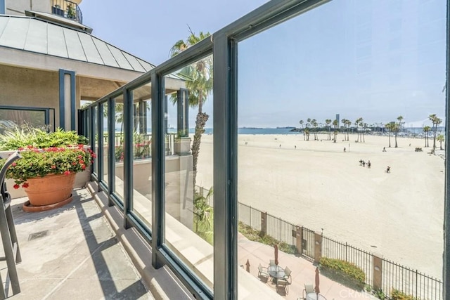 850 E Ocean Blvd Unit 613, Long Beach, CA 90802 - balcony with view of water and beach