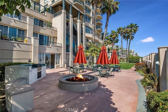 850 E Ocean Blvd Unit 613, Long Beach, CA 90802 - view of patio / terrace with a fire pit