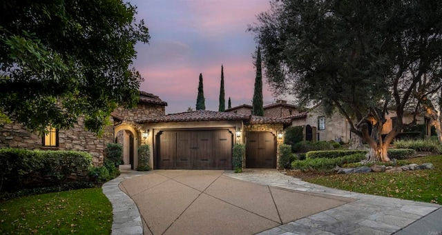 view of front of house featuring a garage