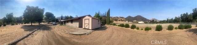 6009 Elwood Rd, Sanger, CA 93657 - view of dirt / gravel road