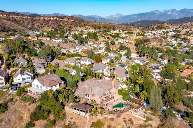 bird's eye view featuring a mountain view