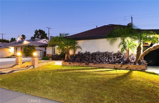 view of front of house with a front yard