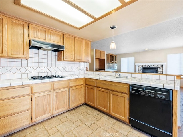 8187 Anaconda Ave, Oak Hills, CA 92344 - kitchen with a sink, dishwasher, a peninsula, gas stovetop, and under cabinet range hood