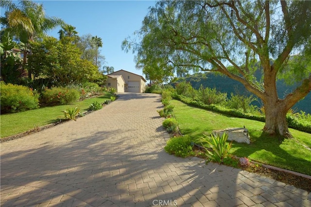 4347 Canyon View Ln, Palos Verdes Peninsula, CA 90274 - view of front of house featuring a front yard