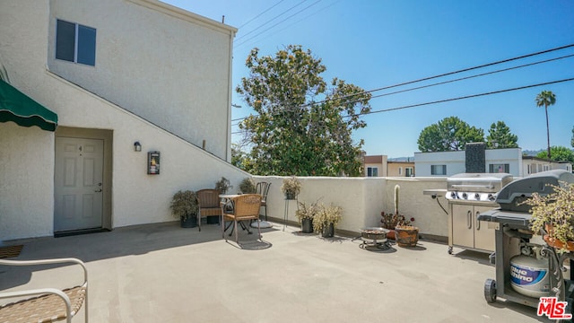 view of patio featuring grilling area