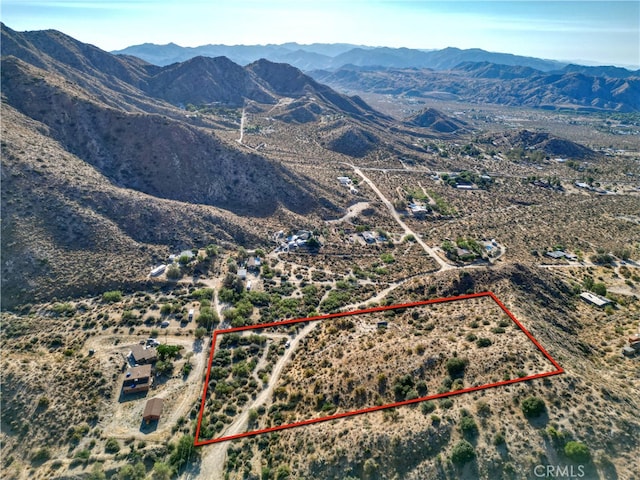 bird's eye view featuring a mountain view