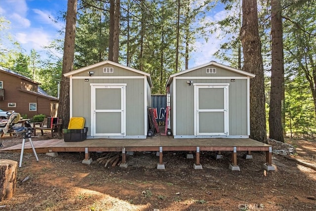 view of outdoor structure