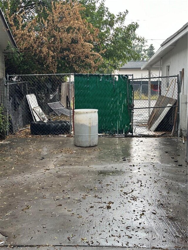 exterior space featuring fence