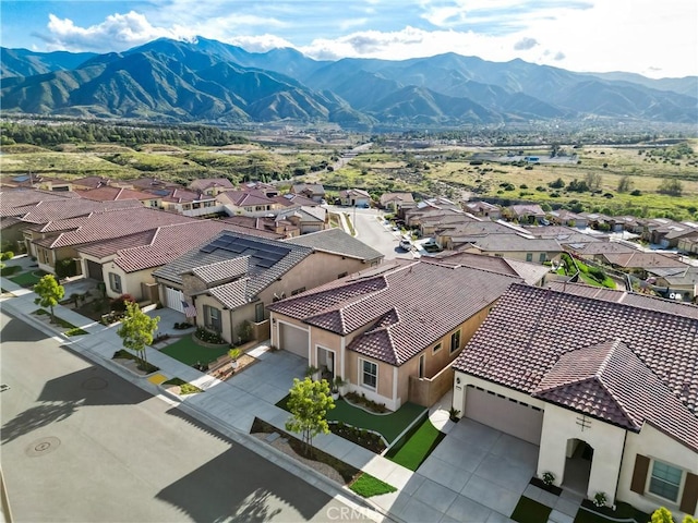 bird's eye view with a mountain view