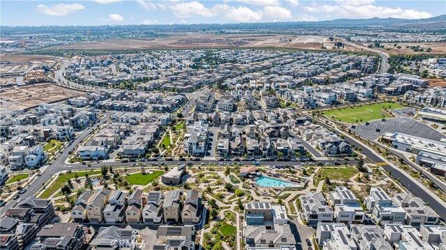 bird's eye view with a mountain view