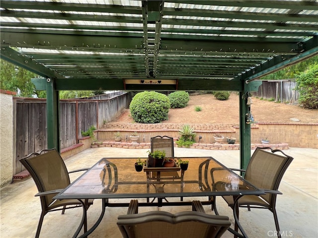 view of patio featuring a pergola