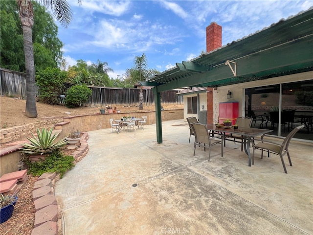 view of patio featuring a pergola