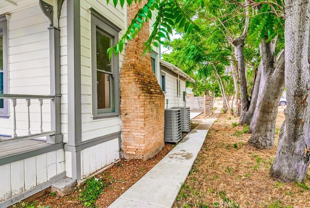 21457 Pecan St, Wildomar, CA 92595 - view of property exterior featuring a central AC unit