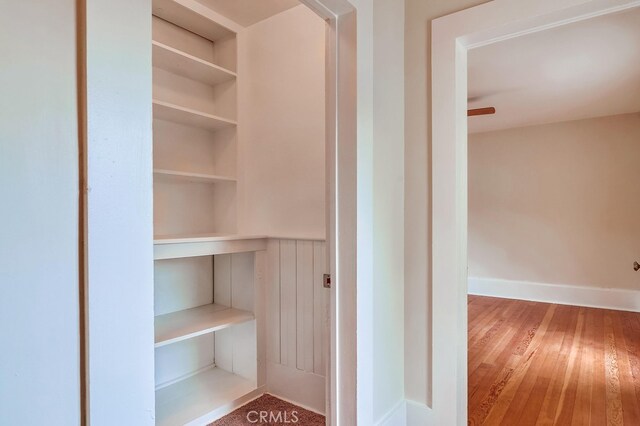 21457 Pecan St, Wildomar, CA 92595 - view of closet