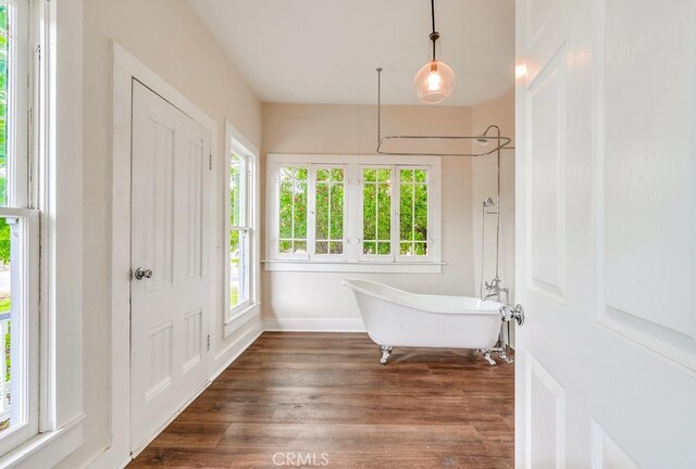 21457 Pecan St, Wildomar, CA 92595 - entrance foyer with wood finished floors