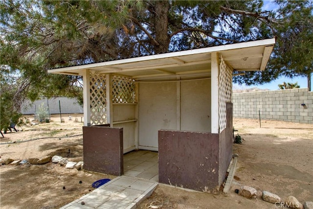 57825 El Dorado Dr, Yucca Valley, CA 92284 - view of outbuilding