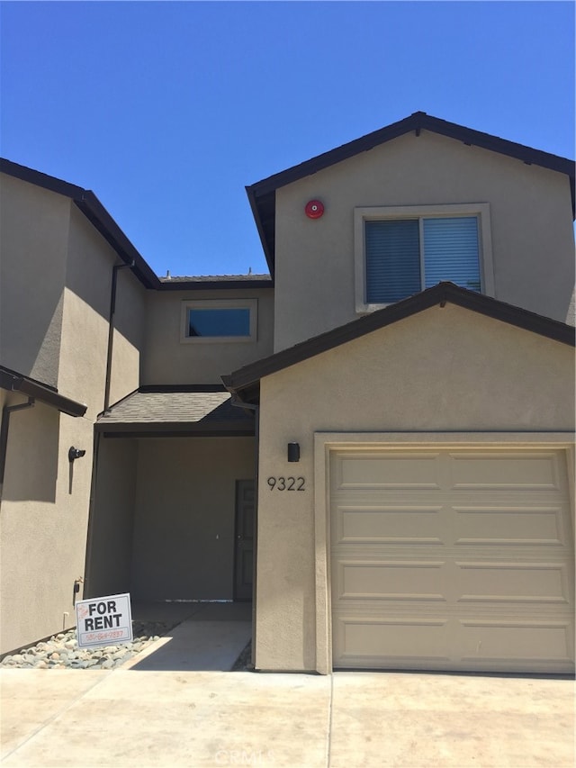 view of front of home featuring a garage