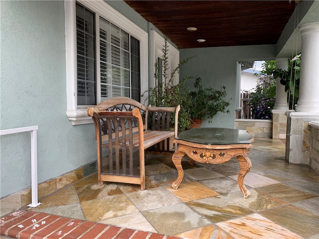 view of patio / terrace with covered porch