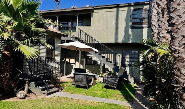 view of rear view of house