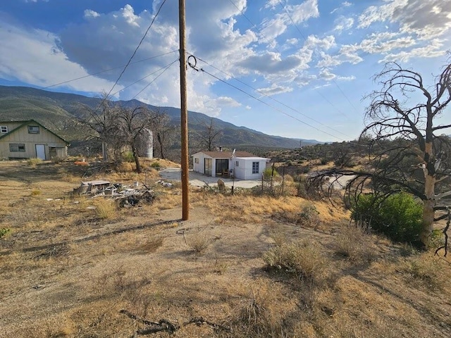 property view of mountains