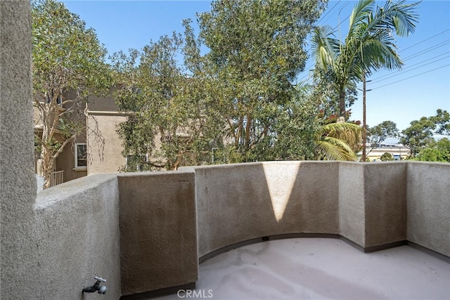 328 E Imperial Ave Unit 1, El Segundo, CA 90245 - view of balcony