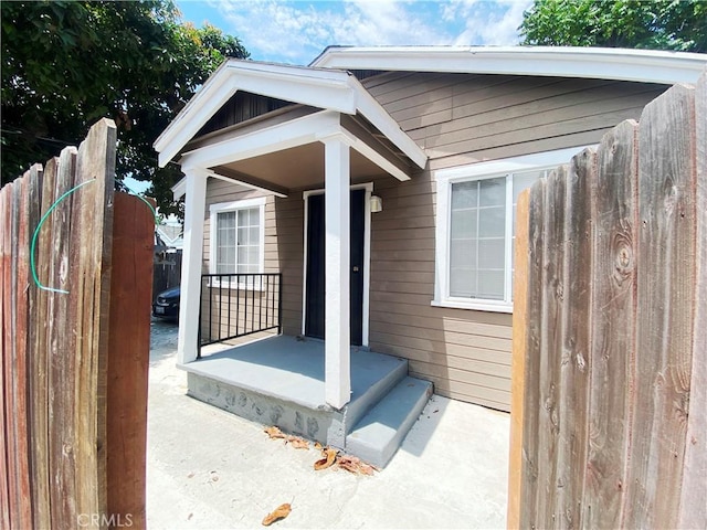 view of property entrance