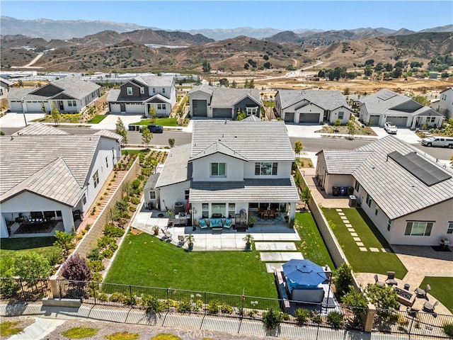 bird's eye view featuring a mountain view