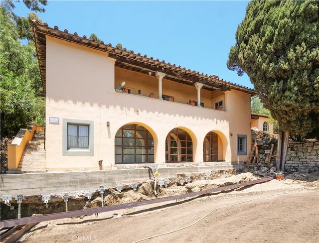 85 Vanderlip Dr, Rancho Palos Verdes, CA 90275 - rear view of property featuring a balcony and stucco siding
