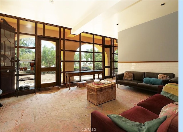 85 Vanderlip Dr, Rancho Palos Verdes, CA 90275 - living area featuring floor to ceiling windows and plenty of natural light