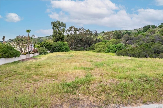 Listing photo 2 for 2516 Baseline Rd, La Verne CA 91750