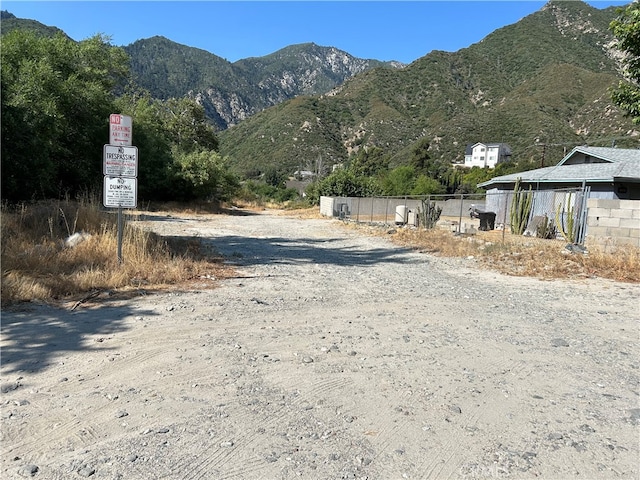 Listing photo 3 for 0 Big Rock Rd, Lytle Creek CA 92358