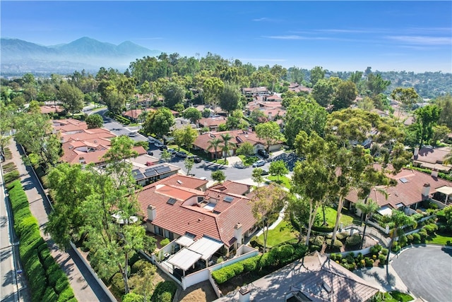 bird's eye view featuring a mountain view