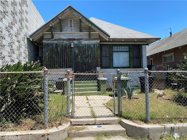 view of front of home