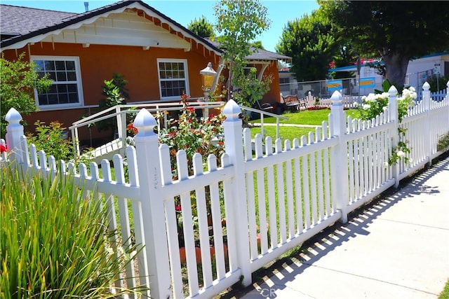 22158 Elkwood St, Canoga Park, CA 91304 - photo 3