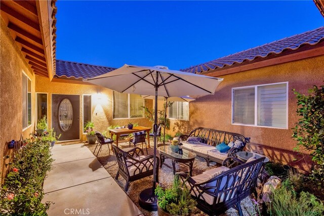 view of patio / terrace featuring an outdoor hangout area