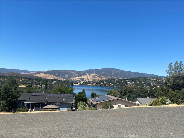 Listing photo 2 for 17211 Meadow View Dr, Hidden Valley Lake CA 95467