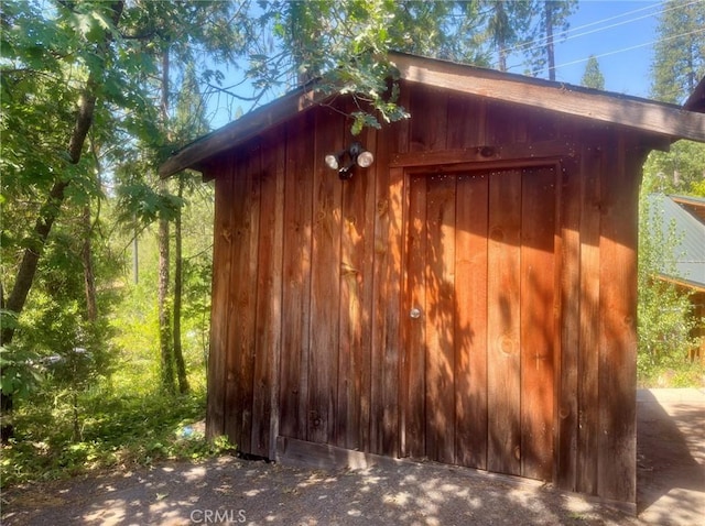 view of outbuilding