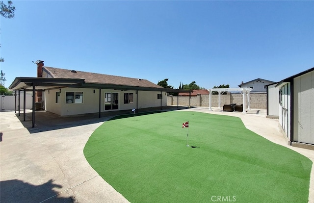 view of yard with a patio