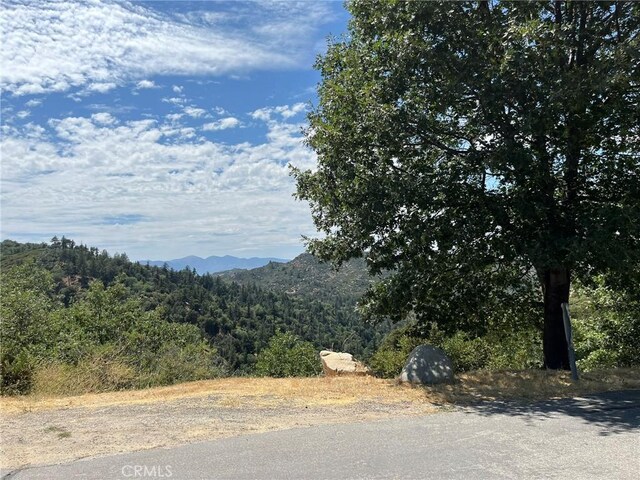 Listing photo 2 for 0LOT68 Edgecliff Dr, Lake Arrowhead CA 92352