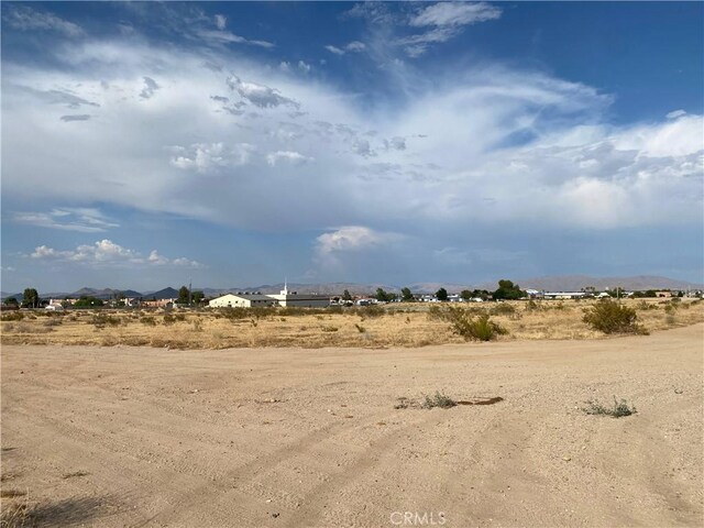 Listing photo 2 for 1 Silica Rd, Victorville CA 92395